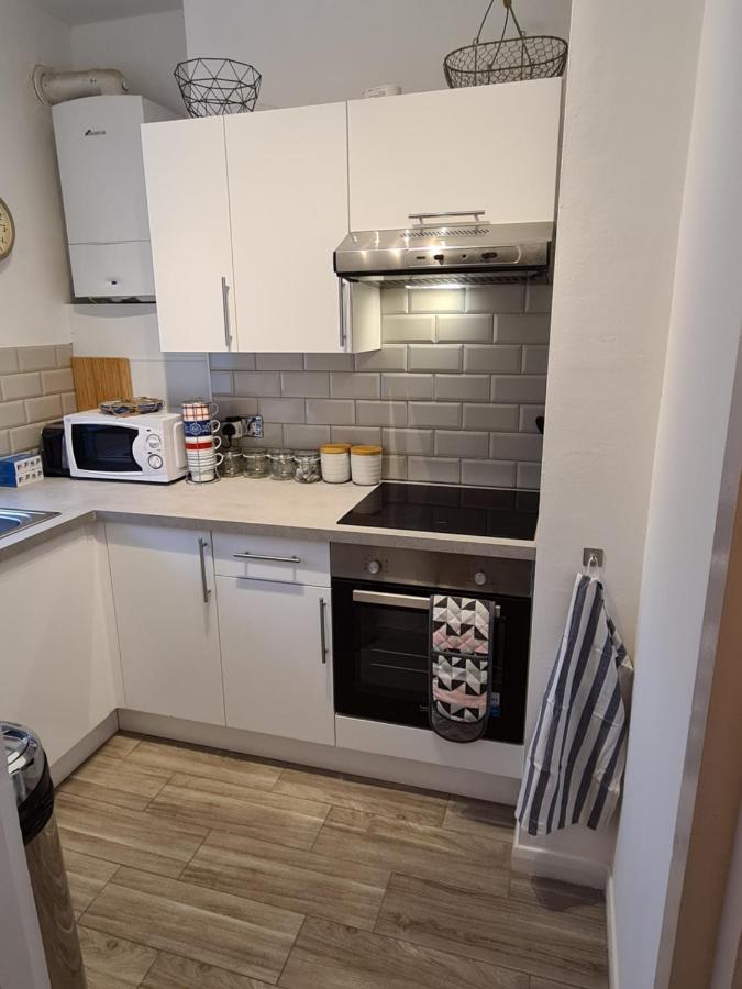 Apartment Centrally Located, Comfortable Near Station, And North Laines Brighton