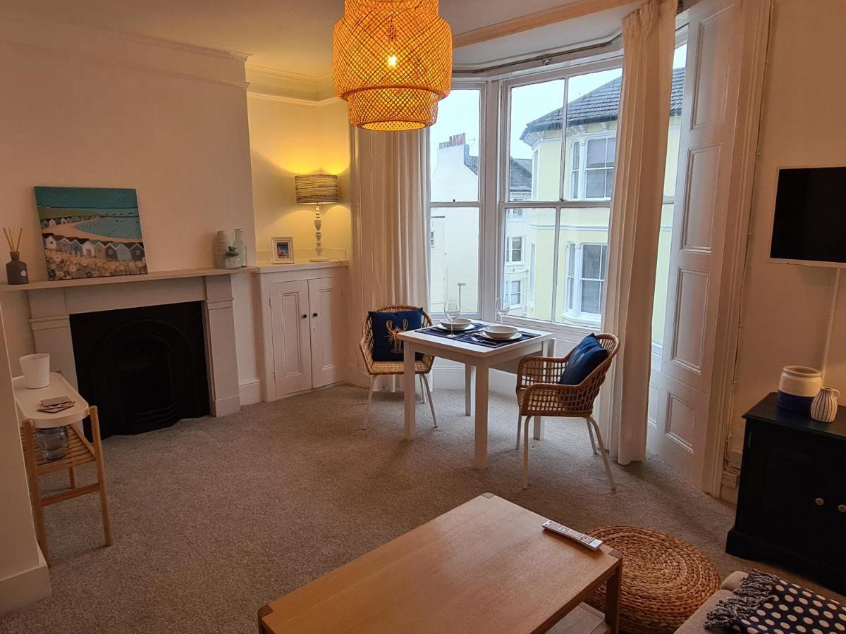 Centrally Located, Comfortable Near Station, And North Laines Brighton