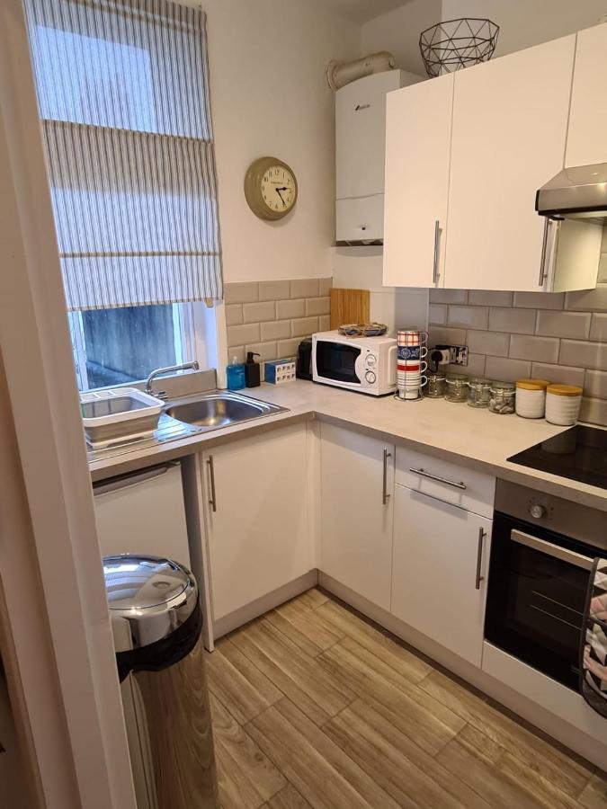 Centrally Located, Comfortable Near Station, And North Laines Brighton