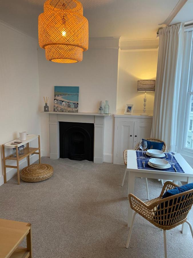 Centrally Located, Comfortable Near Station, And North Laines